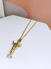 Cargar imagen en el visor de la galería, Collar Hombre Rupestre