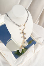 Cargar imagen en el visor de la galería, Collar Corbata Esferas
