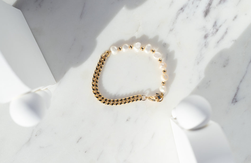 Pulsera Mitad Cadena mitad Perla
