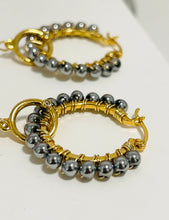 Cargar imagen en el visor de la galería, Arracadas Urano
