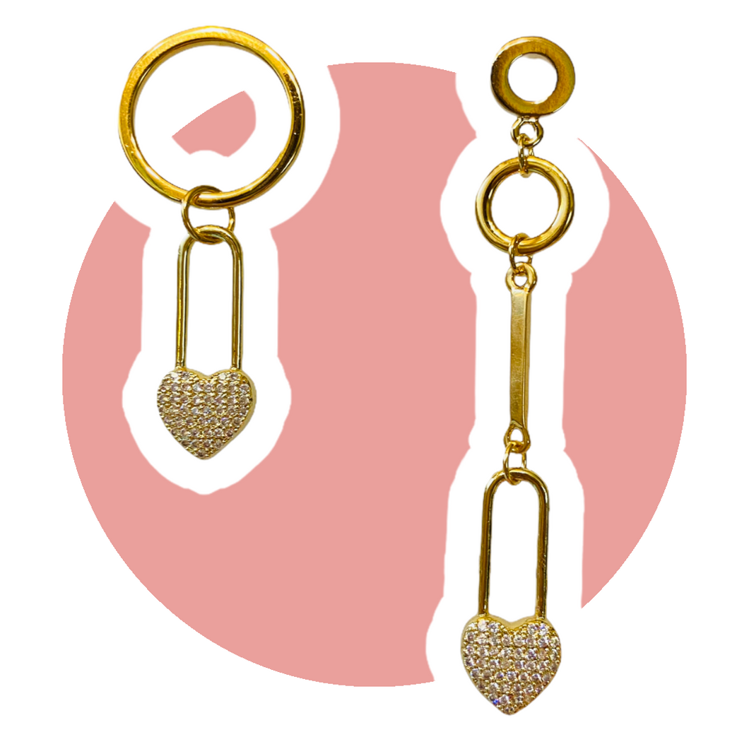 Aretes de clip corazón asimétricos
